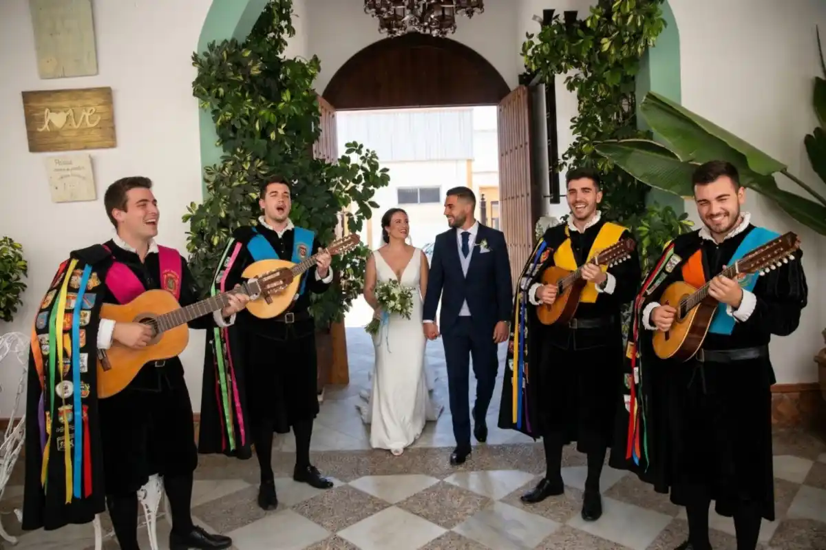 Tuna para boda en Utrera — Salón Doña Manuela